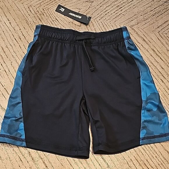 Boys quick dry shorts size 5 NWT - Picture 5 of 5